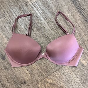 VICTORIA’S SECRET | Mauve Push Up Bra
